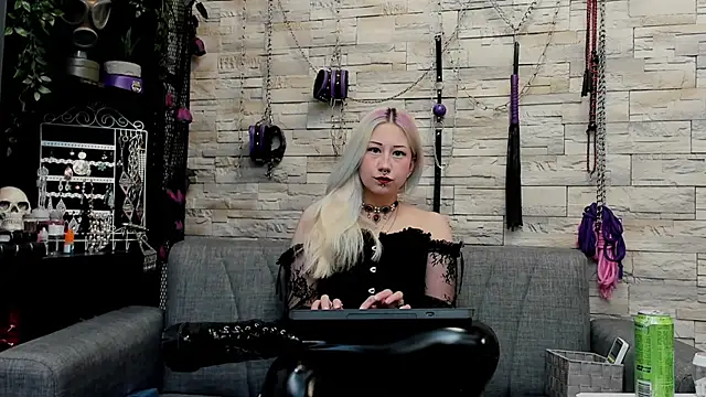 CruelMistress online show from 10, 5, 2026