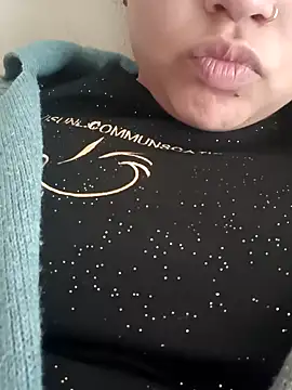 Snapshot of rituu07 chatting on 24, 1, 2025 rituu07 online show from 24, 1, 2025