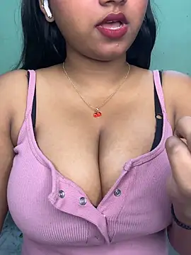 Snapshot of Ishaani_0 chatting on 11, 4, 2026 Ishaani 0 online show from 11, 4, 2026