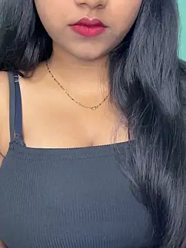 Snapshot of Ishaani_0 chatting on 13, 5, 2026 Ishaani 0 online show from 13, 5, 2026