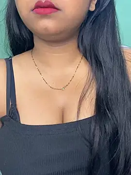 Snapshot of Ishaani_0 chatting on 17, 5, 2026 Ishaani 0 online show from 17, 5, 2026