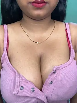 Snapshot of Ishaani_0 chatting on 27, 6, 2026 Ishaani 0 online show from 27, 6, 2026