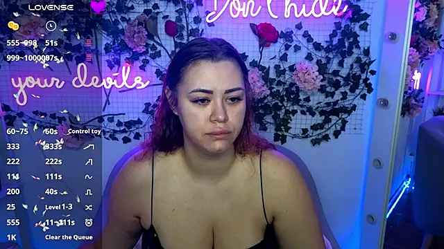 Snapshot of _Kiksy chatting on 30, 12, 2024 Kiksy online show from 30, 12, 2024