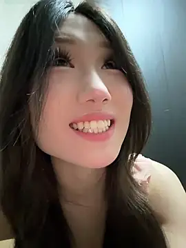 xyebobs online show from 19, 7, 2026