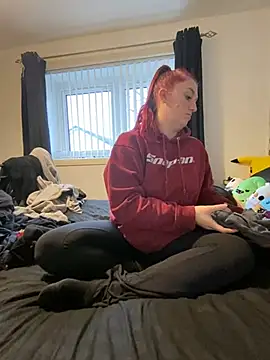 Stoner BarbieXX online show from 17, 12, 2024