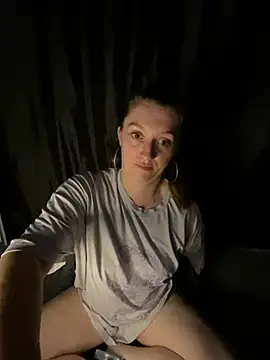 Snapshot of Stoner_BarbieXX chatting on 26, 6, 2026 Stoner BarbieXX online show from 26, 6, 2026