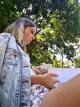 Snapshot of Public_Katrisha chatting on 19, 2, 2025 Public Katrisha online show from 19, 2, 2025