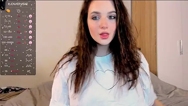 Snapshot of __Latisha__ chatting on 16, 12, 2024 Latisha online show from 16, 12, 2024