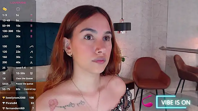 Snapshot of AdeleAndersonn chatting on 28, 11, 2025 AdeleAndersonn online show from 28, 11, 2025