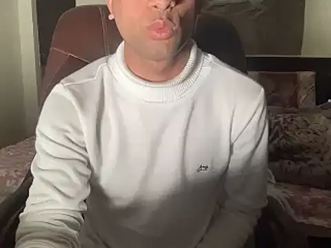 Snapshot of yourhero3466 chatting on 22, 1, 2025 yourhero3466 online show from 22, 1, 2025