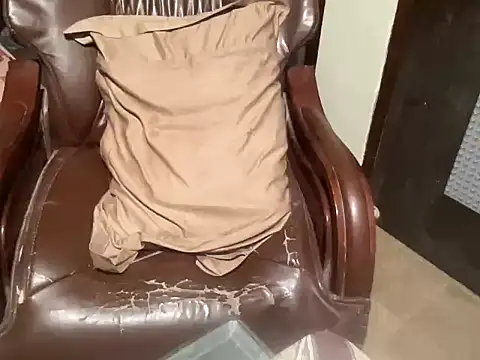 Snapshot of yourhero3466 chatting on 15, 10, 2025 yourhero3466 online show from 15, 10, 2025