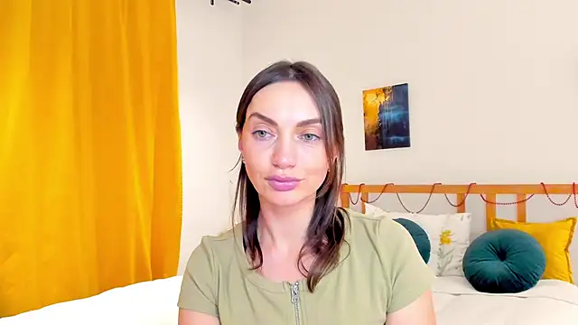 Snapshot of LovelyeeMia chatting on 29, 12, 2024 LovelyeeMia online show from 29, 12, 2024