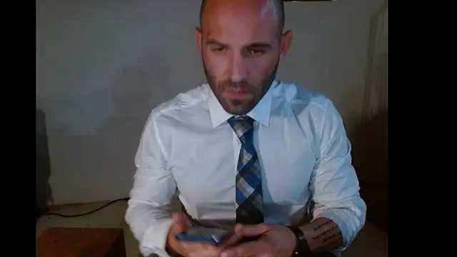 Snapshot of TheNakedPreacher chatting on 13, 12, 2024 TheNakedPreacher online show from 13, 12, 2024