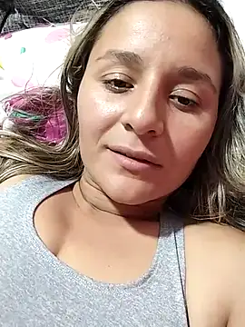 Snapshot of katyevans_xh chatting on 24, 2, 2025 katyevans xh online show from 24, 2, 2025