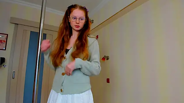 Fire Luna online show from 12, 10, 2025