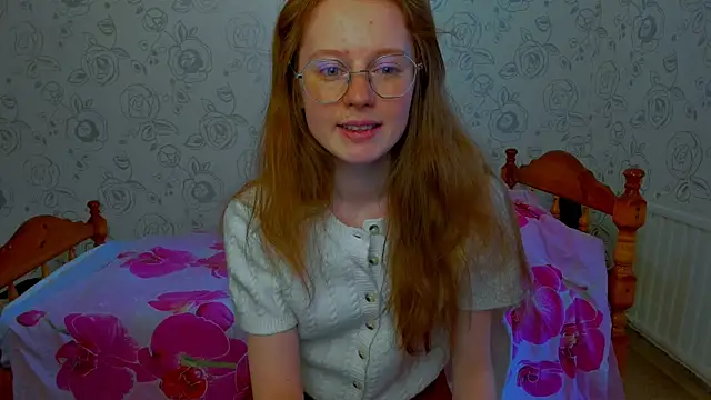 Fire Luna online show from 29, 4, 2026