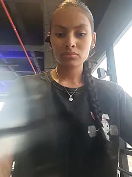 vanyacam  online show from 10, 4, 2026