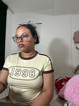 Snapshot of angela_angels_ chatting on 5, 6, 2026 angela angels online show from 5, 6, 2026