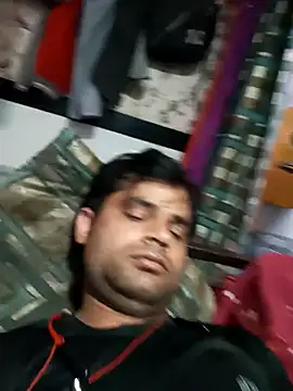 Snapshot of Priynkarani chatting on 11, 1, 2026 Priynkarani online show from 11, 1, 2026