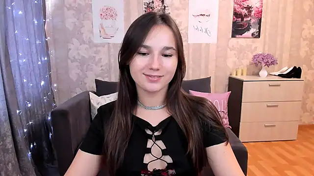 Snapshot of MilaDaisen chatting on 22, 9, 2025 MilaDaisen online show from 22, 9, 2025