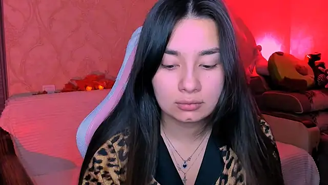 Swee Alicee online show from 7, 10, 2025