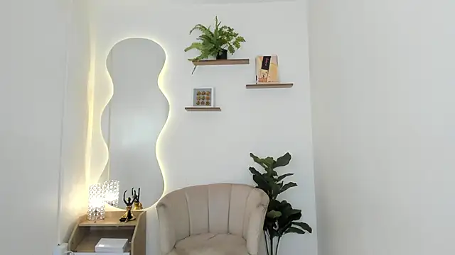 Hellen coy online show from 24, 10, 2025