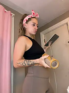 lexybabyxo online show from 13, 5, 2026