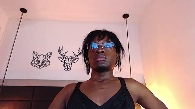 candy lovee69 online show from 9, 3, 2025