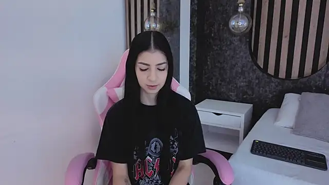 miss10 antonella online show from 21, 11, 2025