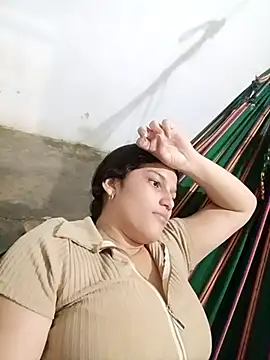 Snapshot of girl_milk1 chatting on 30, 9, 2025 girl milk1 online show from 30, 9, 2025