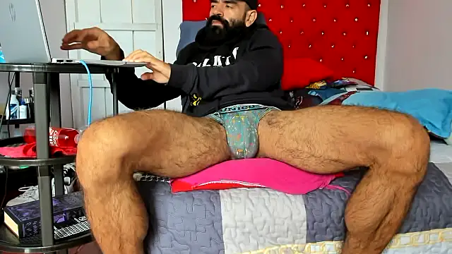 Chriss evanss  online show from 21, 12, 2025