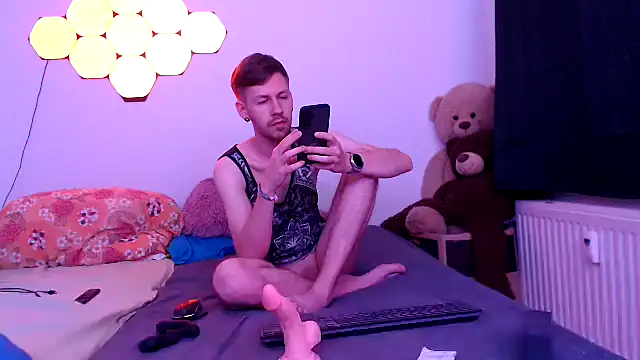 Snapshot of jonny-bisexual chatting on 16, 9, 2025 jonny-bisexual online show from 16, 9, 2025