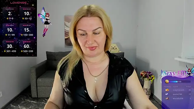 Lili Crossi online show from 5, 6, 2026