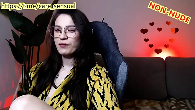M Sensual online show from 13, 3, 2025