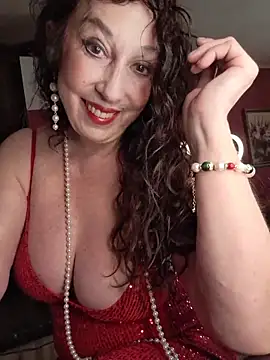 GypsyEsmeralda online show from 4, 6, 2026