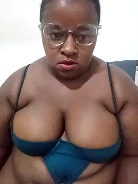 HotBootyBabe90 online show from 27, 2, 2026