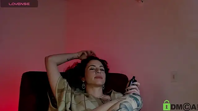 Snapshot of Borbala_Iggy chatting on 29, 12, 2024 Borbala Iggy online show from 29, 12, 2024