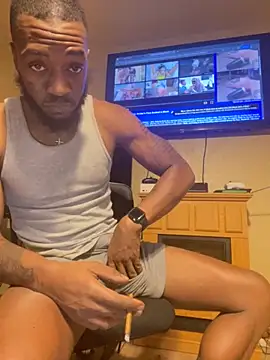 Snapshot of prettyrichie chatting on 4, 11, 2025 prettyrichie online show from 4, 11, 2025