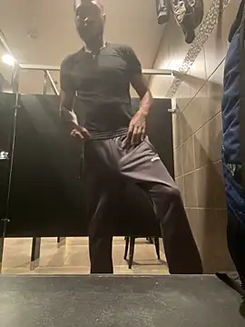 Snapshot of prettyrichie chatting on 4, 11, 2025 prettyrichie online show from 4, 11, 2025