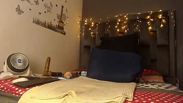 Snapshot of Zammy_Johnson chatting on 2, 12, 2024 Zammy Johnson online show from 2, 12, 2024