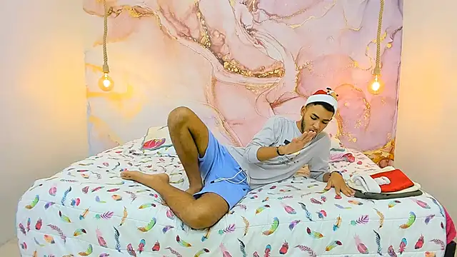 StrawwBoys online show from 16, 12, 2024