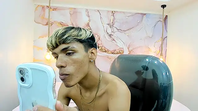 StrawwBoys online show from 27, 1, 2025