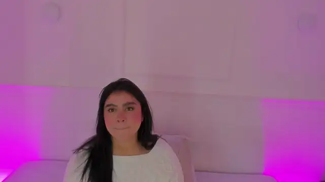 mary suarez online show from 2, 10, 2025