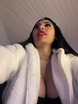 Snapshot of Anily_Lovely chatting on 5, 1, 2025 Anily Lovely online show from 5, 1, 2025