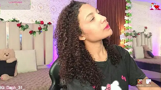 Daphnne tay online show from 23, 3, 2026