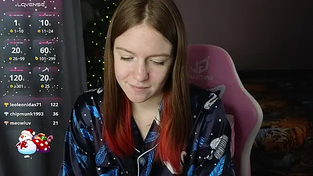 Snapshot of CassieJuice69 chatting on 25, 12, 2024 CassieJuice69 online show from 25, 12, 2024