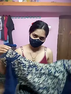 Snapshot of Cute-Simmi chatting on 23, 12, 2024 Cute-Simmi online show from 23, 12, 2024