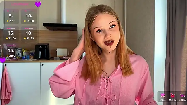 Snapshot of lisa_barbie chatting on 2, 4, 2026 lisa barbie online show from 2, 4, 2026