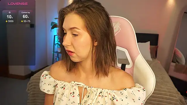 LinaSiren online show from 19, 12, 2024