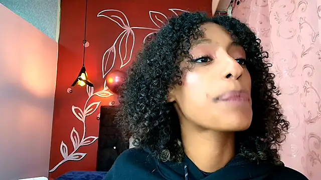 Zia Green online show from 31, 1, 2025